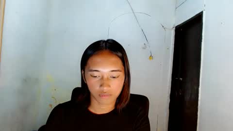 Ellie online show from 03/12/26, 07:31