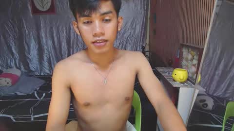 ur_shan21 online show from 11/08/25, 09:31