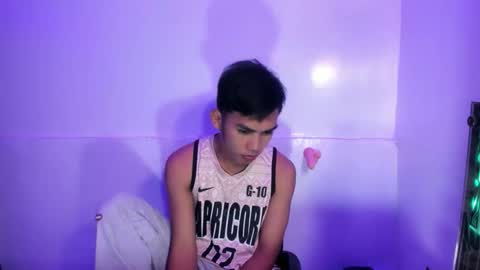 Snapshot of ur_shan21 chatting on 05/10/26, 07:30 ur_shan21 online show from 05/10/26, 07:30