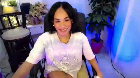 Snapshot of ur_sweet_atarah18 chatting on 09/17/25, 09:49 Atarah online show from 09/17/25, 09:49