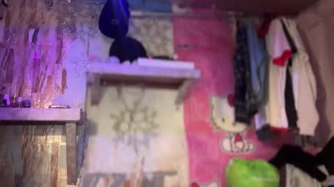 Snapshot of ur_sweet_atarah18 chatting on 11/17/25, 08:20 Atarah online show from 11/17/25, 08:20