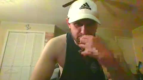 ur_zaddy4now online show from 01/28/25, 03:47