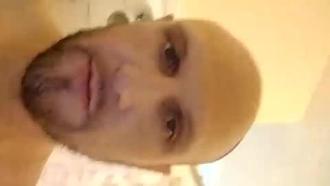 ur_zaddy4now online show from 09/25/25, 04:11