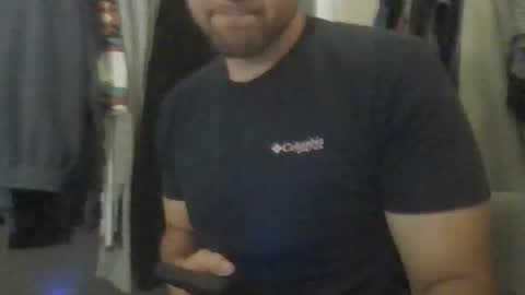 ur_zaddy4now online show from 04/21/26, 02:51