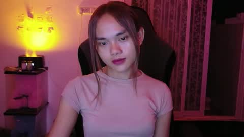 Snapshot of urasian_crisa chatting on 10/13/25, 05:02 urasian_crisa online show from 10/13/25, 05:02