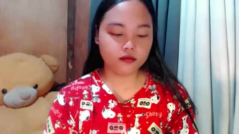 Lycah online show from 11/25/25, 02:55