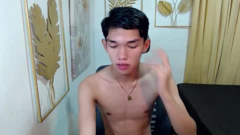 urasian_john20 online show from 02/20/26, 06:37