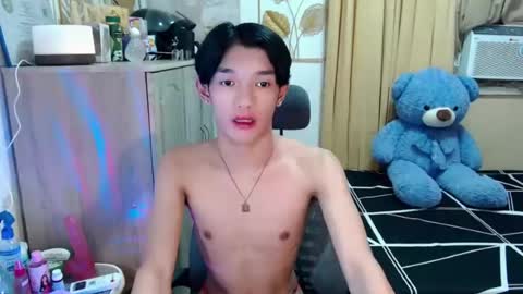 urasian_john20 online show from 07/27/26, 08:43
