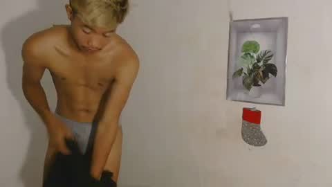 urasian_jomarie online show from 03/26/26, 09:42