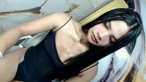 Snapshot of urasian_latinaxxx chatting on 06/16/26, 11:07 urasian_latinaxxx online show from 06/16/26, 11:07