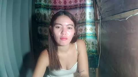 Snapshot of urasian_leamae chatting on 10/30/25, 01:51 Your Angel online show from 10/30/25, 01:51