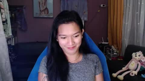 NEWRA  ALLISON online show from 11/11/25, 04:40