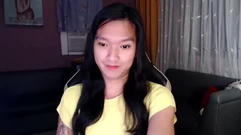 NEWRA  ALLISON online show from 12/18/25, 07:42