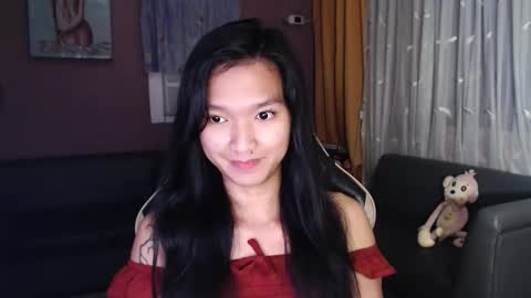 NEWRA  ALLISON online show from 12/20/25, 10:06