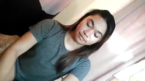 Alvie online show from 03/21/26, 12:04