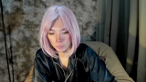 Snapshot of urasian_slut_yana chatting on 01/26/25, 03:38 yana online show from 01/26/25, 03:38