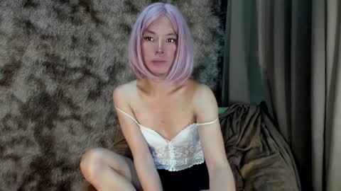 Snapshot of urasian_slut_yana chatting on 02/01/25, 03:08 yana online show from 02/01/25, 03:08