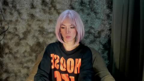 Snapshot of urasian_slut_yana chatting on 02/05/25, 10:19 yana online show from 02/05/25, 10:19
