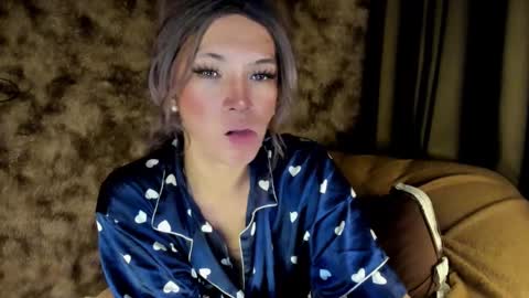 Snapshot of urasian_slut_yana chatting on 03/02/25, 01:16 yana online show from 03/02/25, 01:16