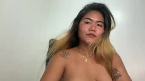 urasianblairexxx online show from 05/28/26, 11:51