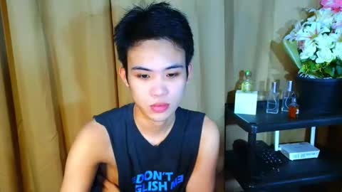 urasiancumboix2 online show from 11/03/25, 06:36