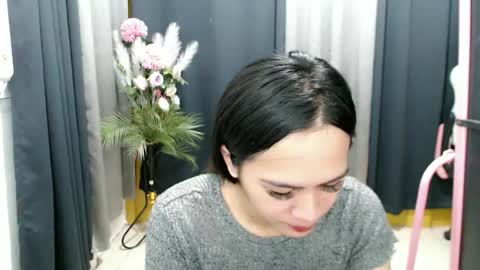 Snapshot of urasiancumgirl_ chatting on 06/26/26, 05:23 urasiancumgirl_ online show from 06/26/26, 05:23