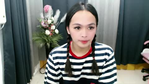 Snapshot of urasiancumgirl_ chatting on 07/05/26, 08:21 urasiancumgirl_ online show from 07/05/26, 08:21