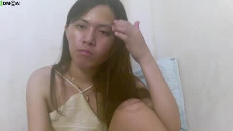 Snapshot of urasianlover69x chatting on 02/02/25, 11:51 rai online show from 02/02/25, 11:51