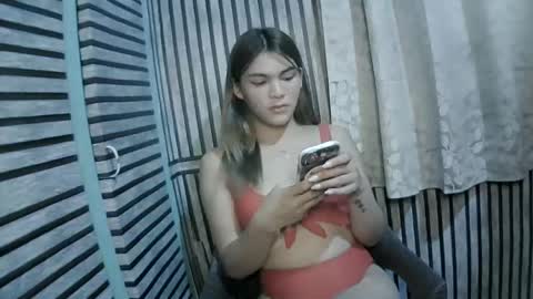 urasianmikayxx online show from 01/17/25, 12:42