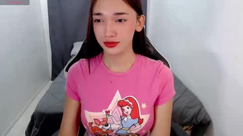 Its me Liza online show from 01/14/25, 04:25