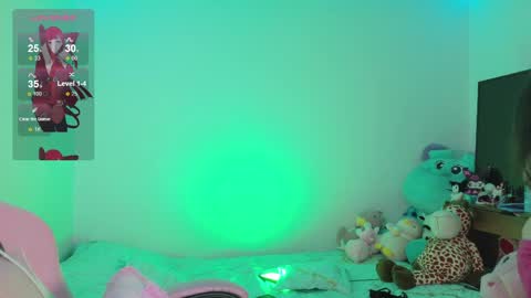 Danielle  online show from 04/20/26, 10:18