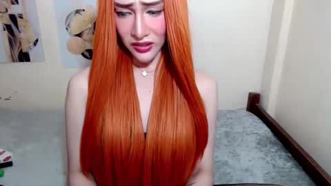 QUEEN ANGEL online show from 05/22/26, 12:07
