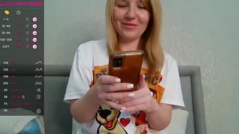 urbadkitty online show from 12/11/24, 06:58