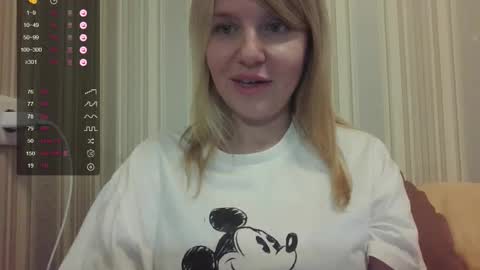 urbadkitty online show from 09/19/25, 02:18