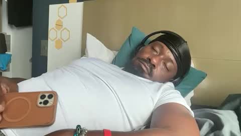 urbandick5 online show from 04/18/26, 07:58