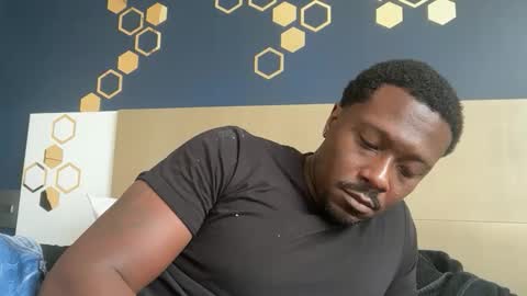 urbandick5 online show from 04/21/26, 06:44