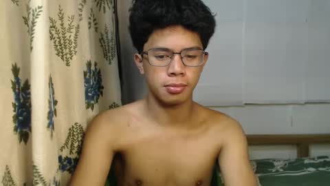 Snapshot of urbbyjosh chatting on 12/15/24, 01:43 joshua online show from 12/15/24, 01:43