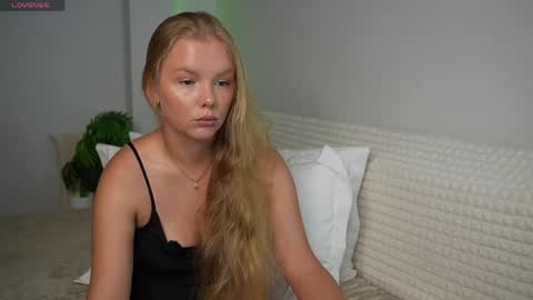 Ksenia Pterson online show from 06/07/26, 11:30