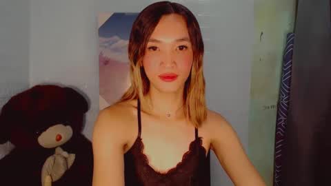 Snapshot of urblossom_harahxxx chatting on 01/01/25, 01:05 urblossom_harahxxx online show from 01/01/25, 01:05