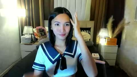 Snapshot of urblossom_princess chatting on 10/09/25, 05:33 urblossom_princess online show from 10/09/25, 05:33