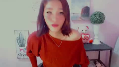 Snapshot of urblossom_princess chatting on 07/07/26, 07:34 urblossom_princess online show from 07/07/26, 07:34