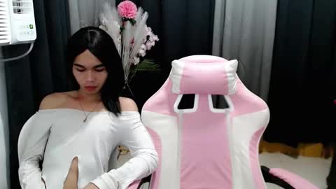 Snapshot of urcumcandymuse_ chatting on 05/01/26, 08:41 CALL ME TINE online show from 05/01/26, 08:41