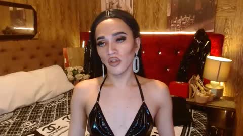 Snapshot of urcumgirlasiants chatting on 12/26/24, 07:56 KENDALL online show from 12/26/24, 07:56