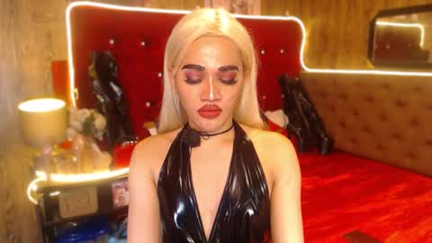 Snapshot of urcumgirlasiants chatting on 01/15/25, 03:07 KENDALL online show from 01/15/25, 03:07