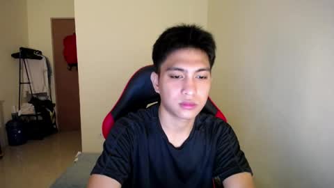 Snapshot of urcuteguy_jhonx chatting on 05/11/26, 03:45 Dannie online show from 05/11/26, 03:45