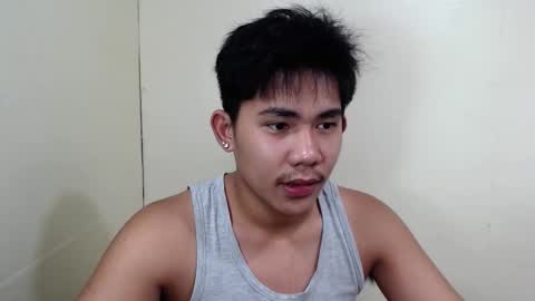 Snapshot of urcutie_asianboy chatting on 10/12/25, 08:13 KEN online show from 10/12/25, 08:13