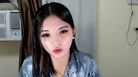 urcutie_ayah online show from 12/21/25, 06:31