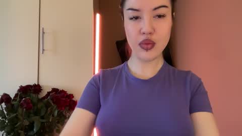 Margo online show from 10/06/25, 07:39