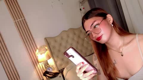 Snapshot of urdream_bride chatting on 02/01/25, 08:47 urdream_bride online show from 02/01/25, 08:47