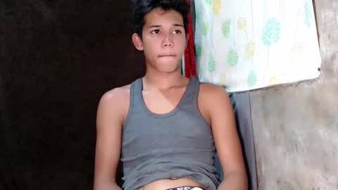 urdreamboy_clarin online show from 04/06/26, 05:19